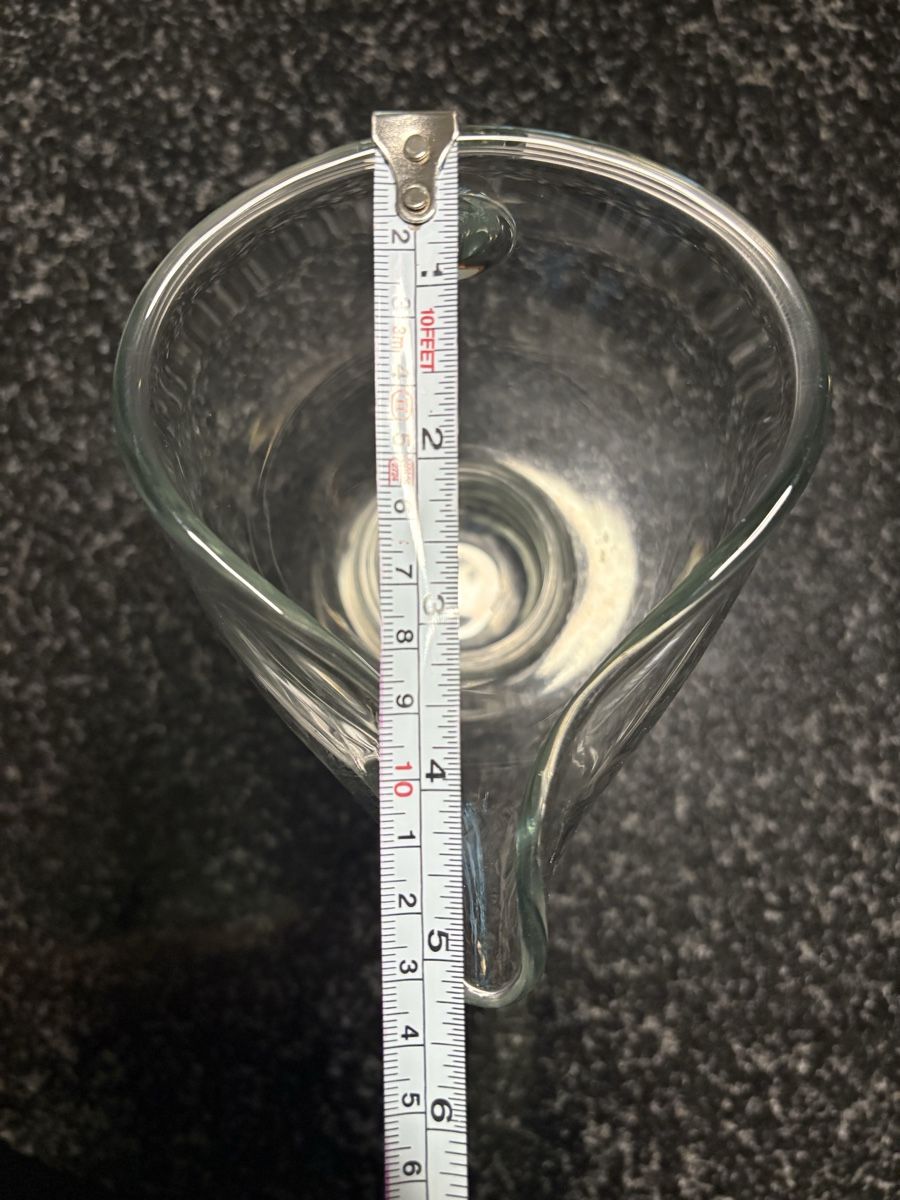 Caraffe: Carafe design – Usato da Fribourg venduto da bappenzell 1