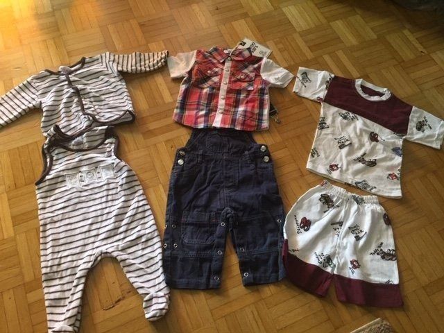 Lotti & Set di vestiti: Kleiderpaket 6-teilig Junge Grösse 68 – Usato da Emmen venduto da Aribini