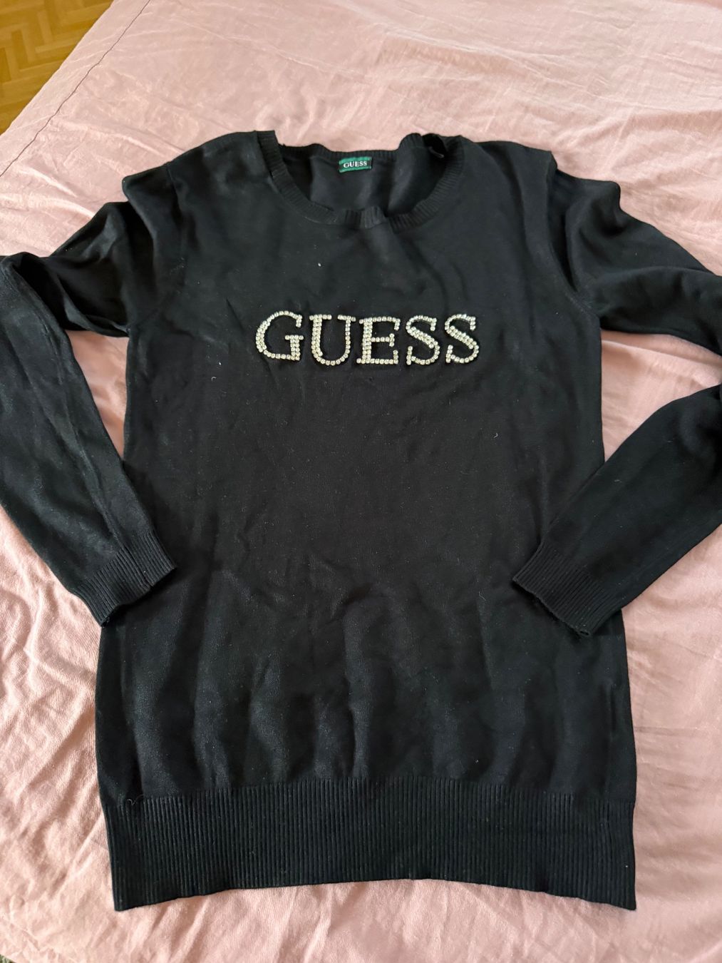 Guess Pulls & Sweat-shirts: Damen Pullover Guess schwarz mit Strasssteine – D'occasion à steinen par Nayabloom84