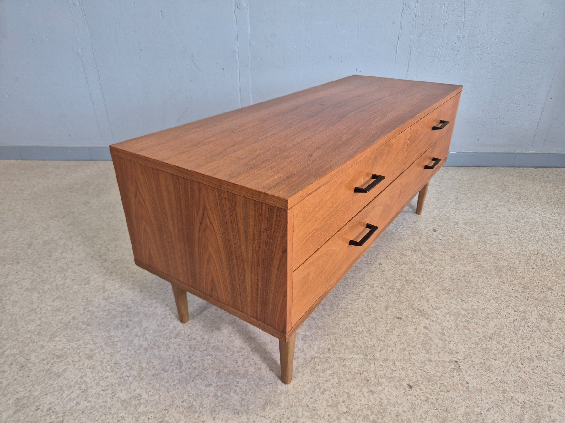 Cassettiere: 70s Oberrieden Möbel Kommode Sideboard  Schubladenkommode – Usato da Nottwil venduto da Wondewa-Shop 9