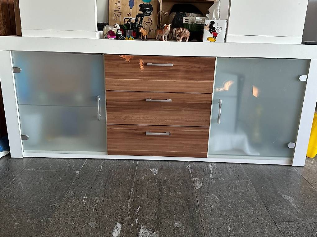 Cassettiere: Sideboard modern – Usato da Neerach venduto da Sumihaus
