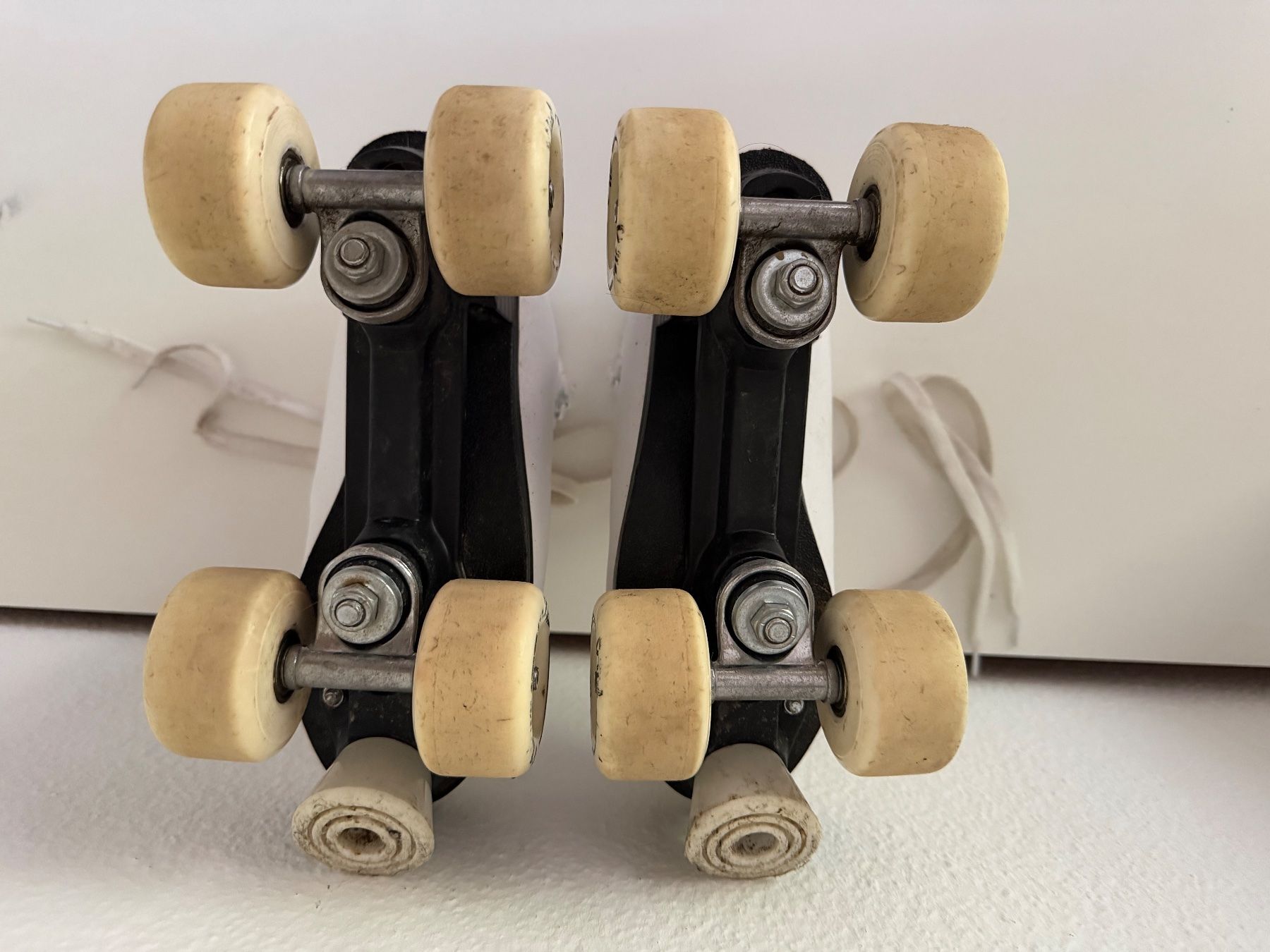 Fila Patins à roul. & inline: Weisse Rollschuhe – D'occasion à Riehen par pau_vl6b 4