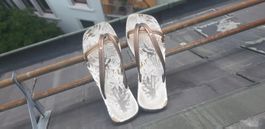 Flip-Flops Damen, Blatt Muster Bronze Gute Zustand