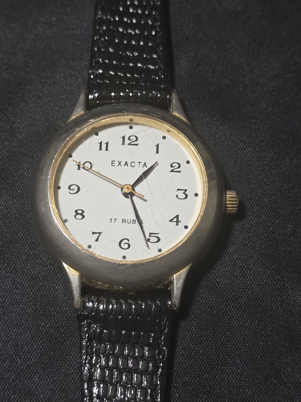 Orologi: Montre Exacta 17 Rubis Acier Inoxydable  – Usato da La Chaux-de-Fonds venduto da mem_l6xm