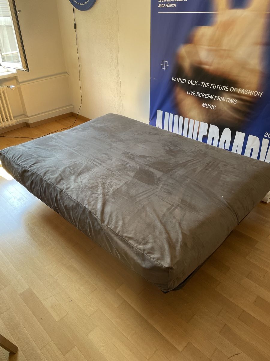 Sofas: Bettsofa zum aufklappen – Gebraucht aus Zürich von dim_52j6 1