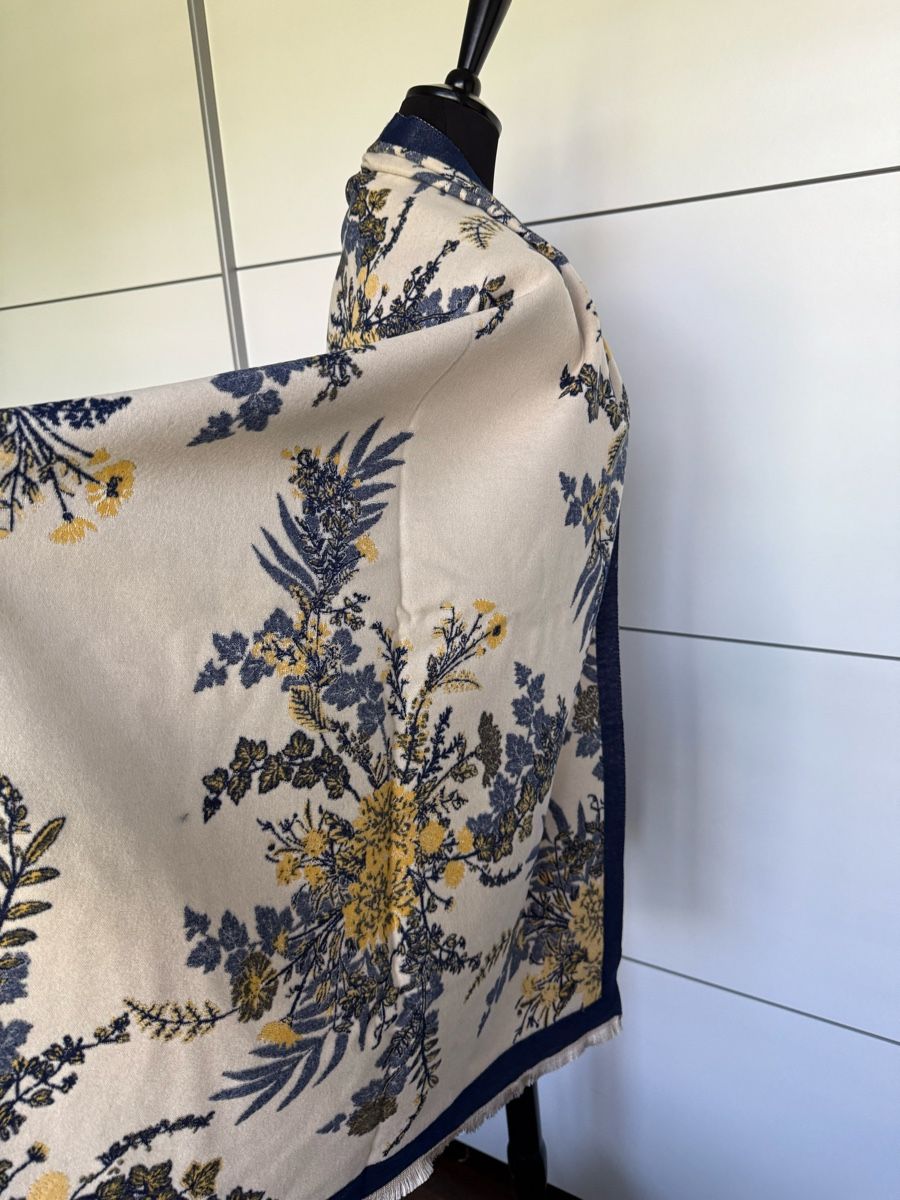 Foulard & Sciarpe: Überwurf / Schal / Stola / Tanika – Nuovo (secondo la descrizione) da Olten venduto da ale_nb2x 8