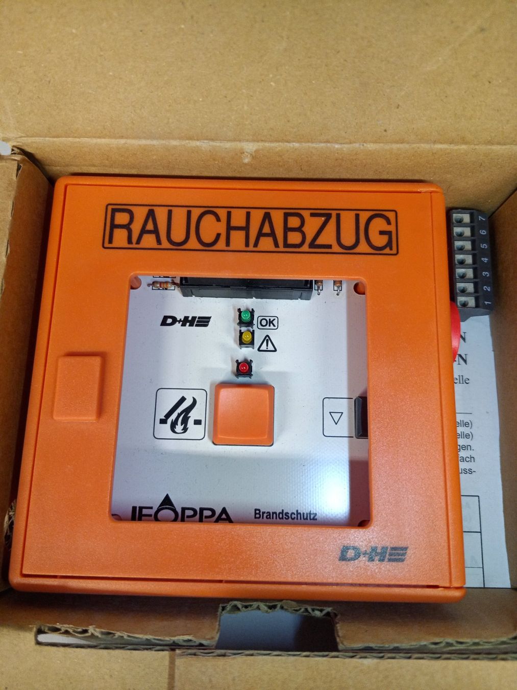 Interruttori: Rauchtaster / Rauchabzug – Nuovo e nell'imballaggio originale da Oberegg venduto da A-Z.Handel.Loehrer 1