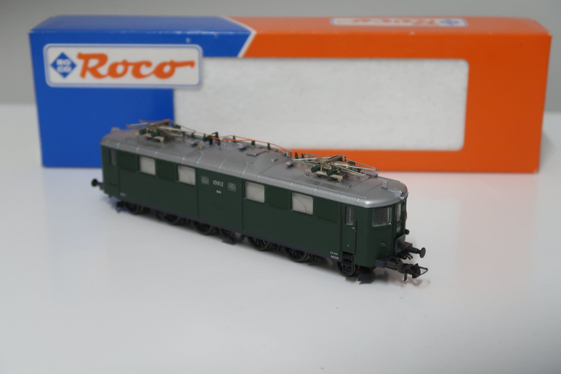 Roco Modellini di ferrovie: Roco SBB Ae 4/6 10812 – Usato da Dättwil AG venduto da Bastiano_Coimbra 5