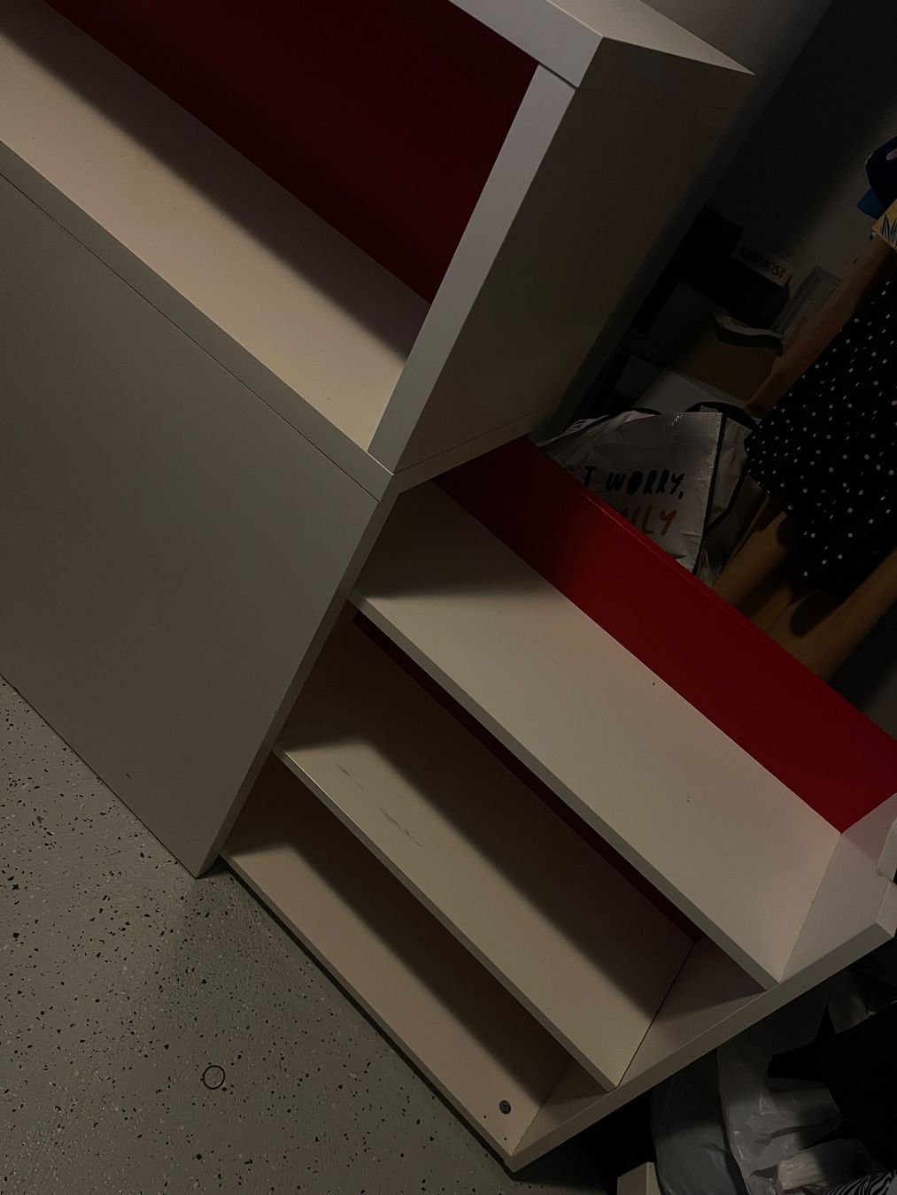 Ikea Étagères: Ikea Kopfteil Bett-Regal mit Stauraum – D'occasion à Winterthur par Lalacla 1