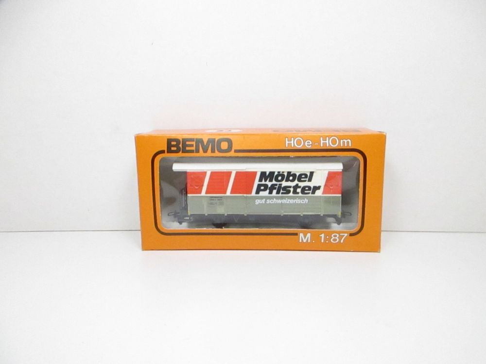 Bemo Modelleisenbahnen: Bemo H0m 2283 122 RhB Güterwagen MÖBEL PFISTER – Neu und originalverpackt aus Olten von Heinrich875