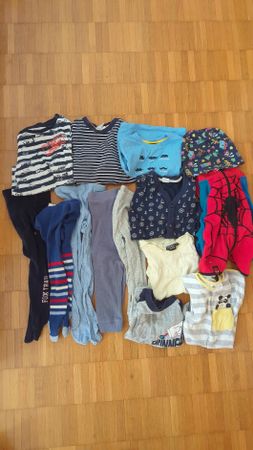 Kleiderpaket Knabe 86/92