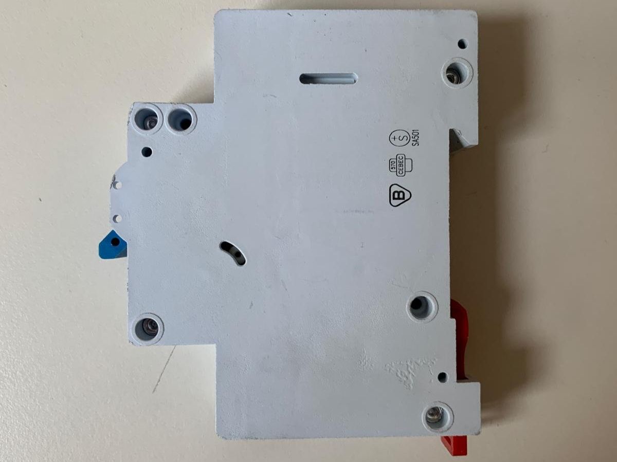 Schalter: Schrack C10 1 Pol Sicherungsautomat BS 017110 – Gebraucht aus Münchenstein von Licontrol 3