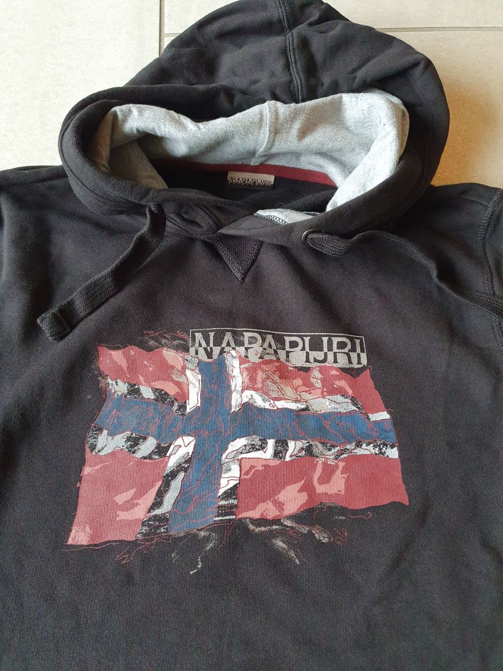 Napapijri Maglioni & Felpe: Napapijri - Hoody – Usato da Hirschthal venduto da toronto-raptors82 1