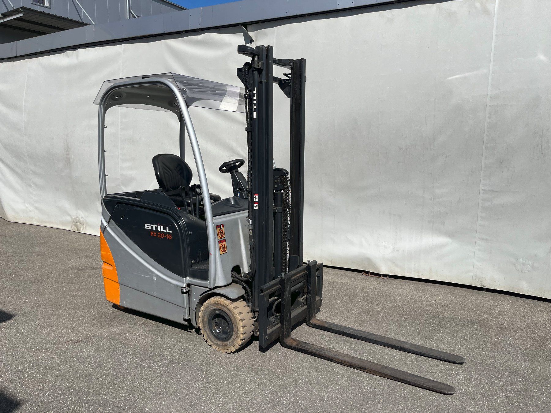 Still Carrelli elevatori e a forche: STILL RX20-16 Elektrostapler | 1.6 t | inkl. Ladegerät – Difettoso da Oberrüti venduto da SK4ME