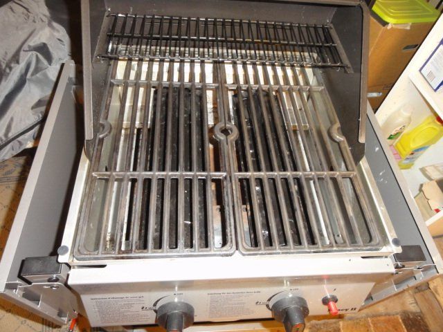 Griglie: Gasgrill Spacy II – Usato da Aarau venduto da mahort 2