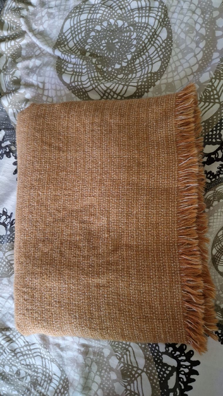 Coperte: Alpaka Plaid Cumulus Silkeborg Uldspinderi – Usato da Oberengstringen venduto da Sheera7 2