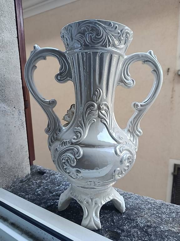 Vase & Récipients: Vaso di porcellana  – D'occasion à Bellinzona par vin_jm7f 2