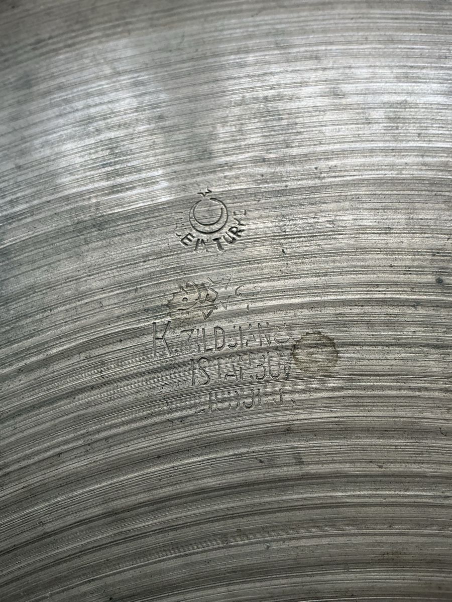 Zildjian Strumenti musicali: K. Zildjian 18" Intermediate Stamp – Usato da Zürich venduto da aha_9yvk 2