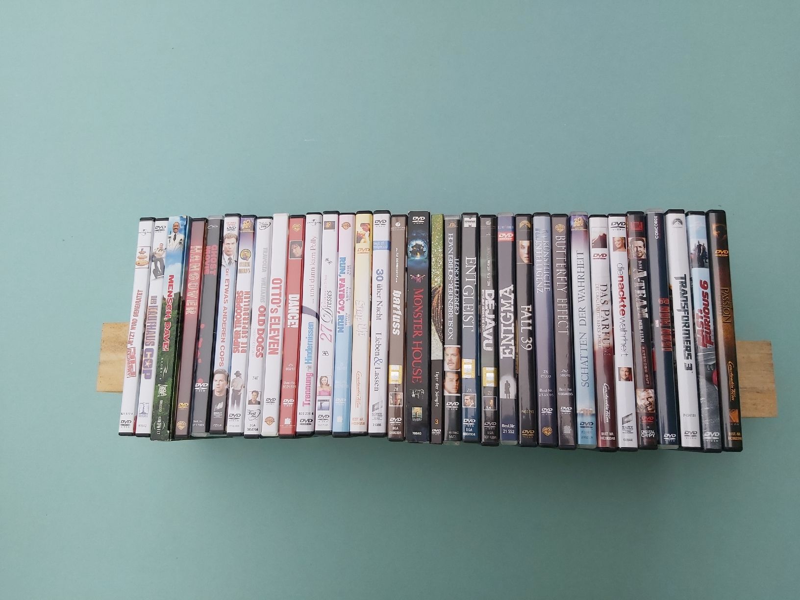 Alle DVDs: DVD s  33 Stück – Gebraucht aus Teufenthal AG von ChT.