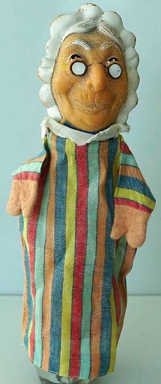 Spielzeuge: Kasperlitheater Grossmutter Alte Handpuppe – Gebraucht aus Sissach von glrpmpfk