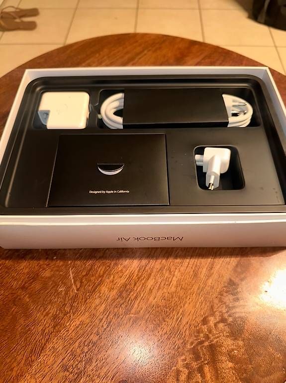 Notebooks: MacBook Air  – Gebraucht aus Chêne-Bourg von mbi_fqy2 3