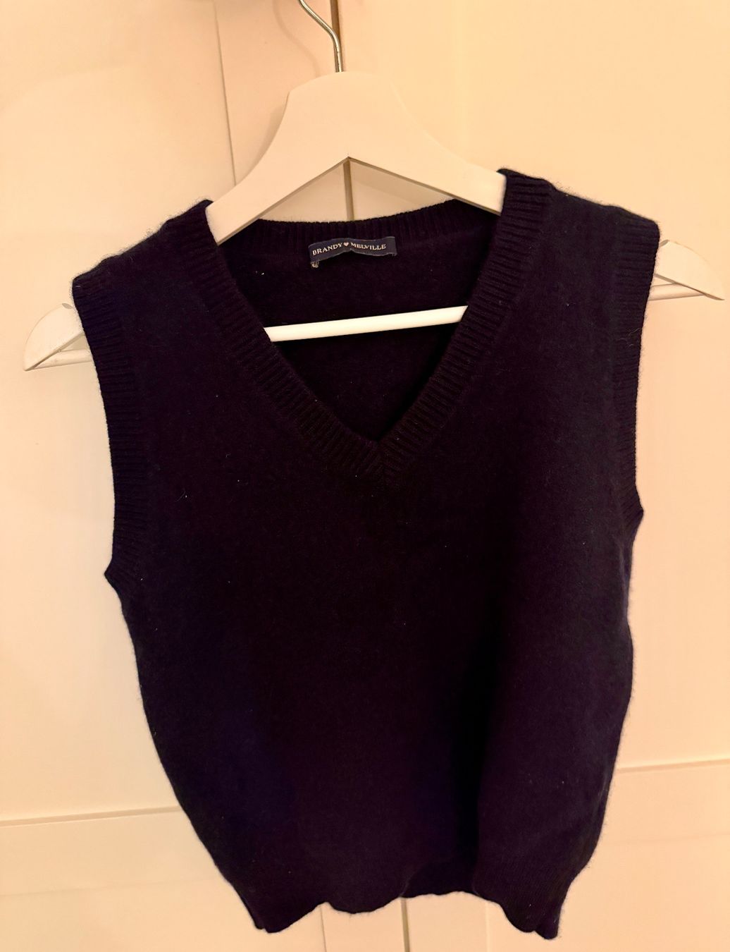 Brandy Melville Maglioni & Felpe: Wollweste Pullover von Brandy Melville – Usato da Zürich venduto da emm_9ydh