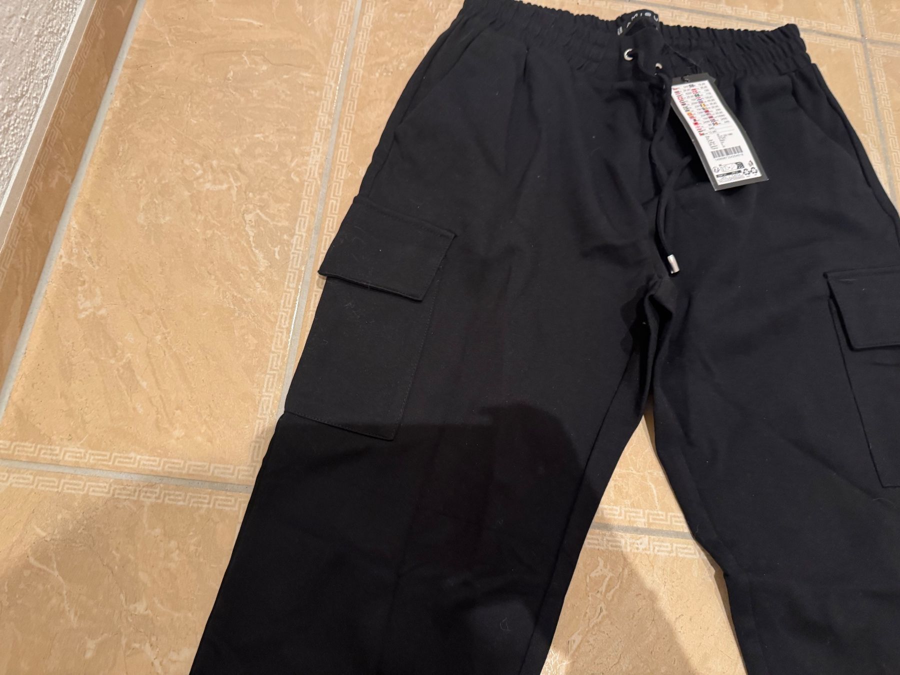 Hosen: Amisu neue Hose im Joggingstyle, 38 – Neu und originalverpackt aus Klingnau von Markus14 1