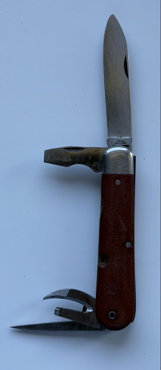Schweizer Armee Coltelli tascabile: Militärmesser Armee – Usato da Oberdiessbach venduto da SINFONIE13 1