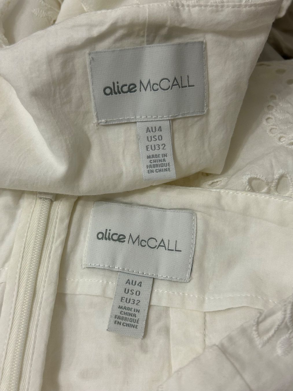 Zimmermann Tute: Alice Mccall Eyelet Cotton Blouse & Pants – Usato da St.Josefen venduto da lop_lh8d 7