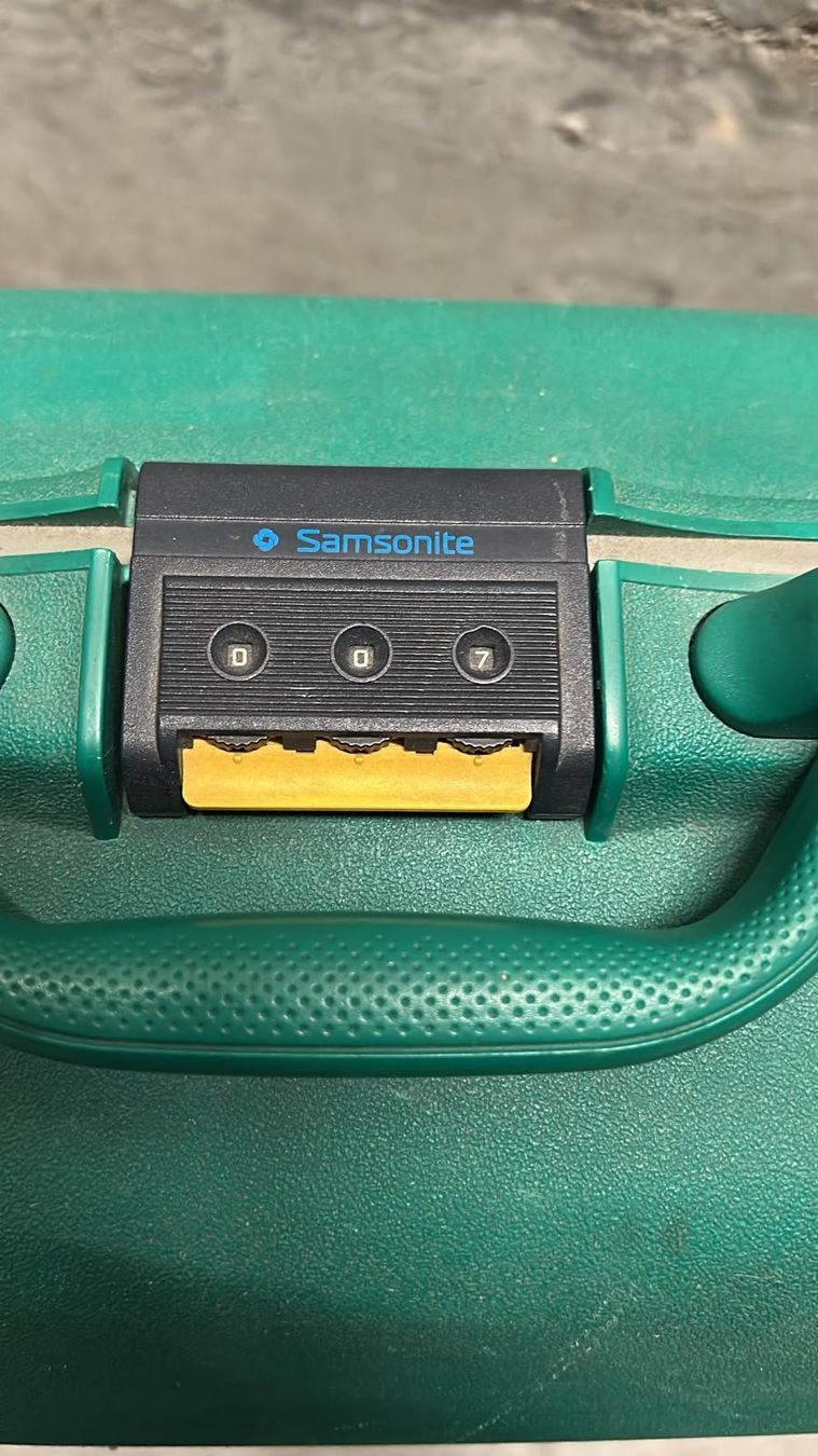 Samsonite Valises de voyage: Valigia rigida verde acqua Samsonite – D'occasion à Melano par H-Sara 3