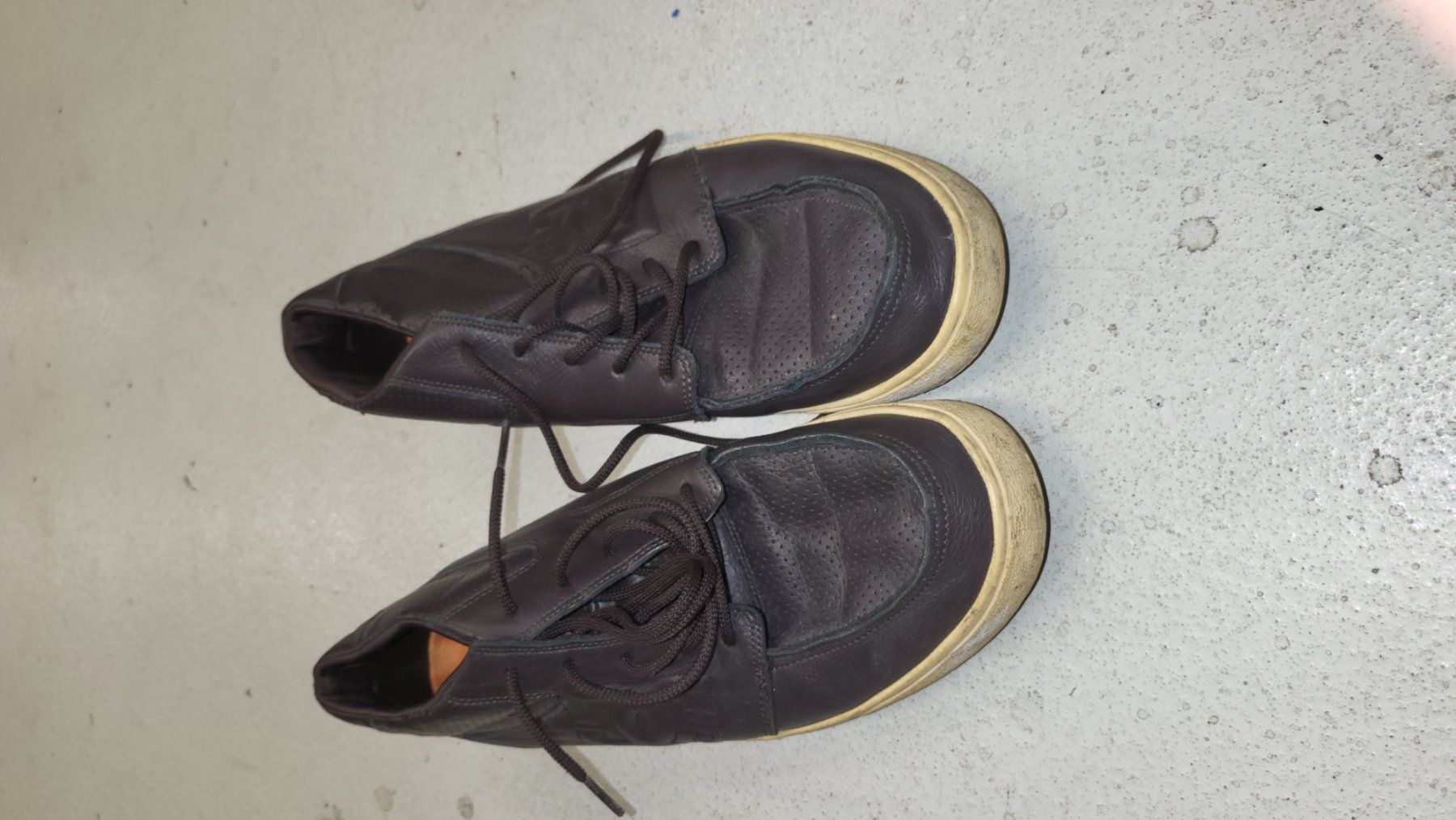 Scarpe da uomo: Chaussures Skate Vintage en cuire – Usato da Versoix venduto da Dragi1201 1