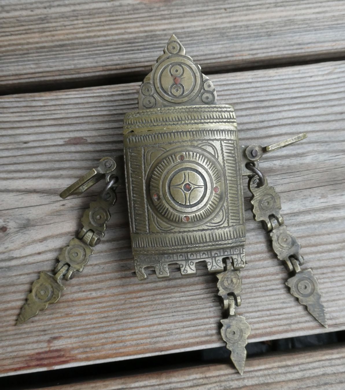 Sculptures & Statues: antikes Bronze Objekt, Amulett – D'occasion à Lüchingen par Eeizo