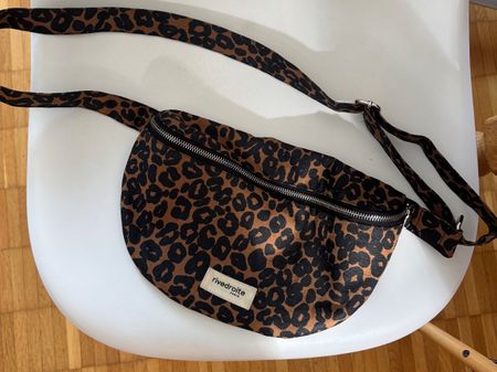 Bauchtasche Rivedroite Leo Muster verstellbar neu