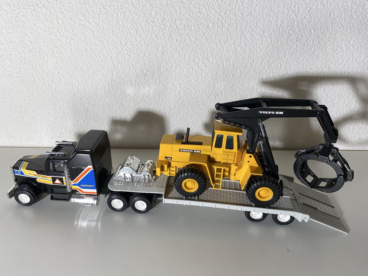 Joal Modellini d'auto: Joal LKW mit Kranlader – Usato da Winterthur venduto da ben_9vxx 1