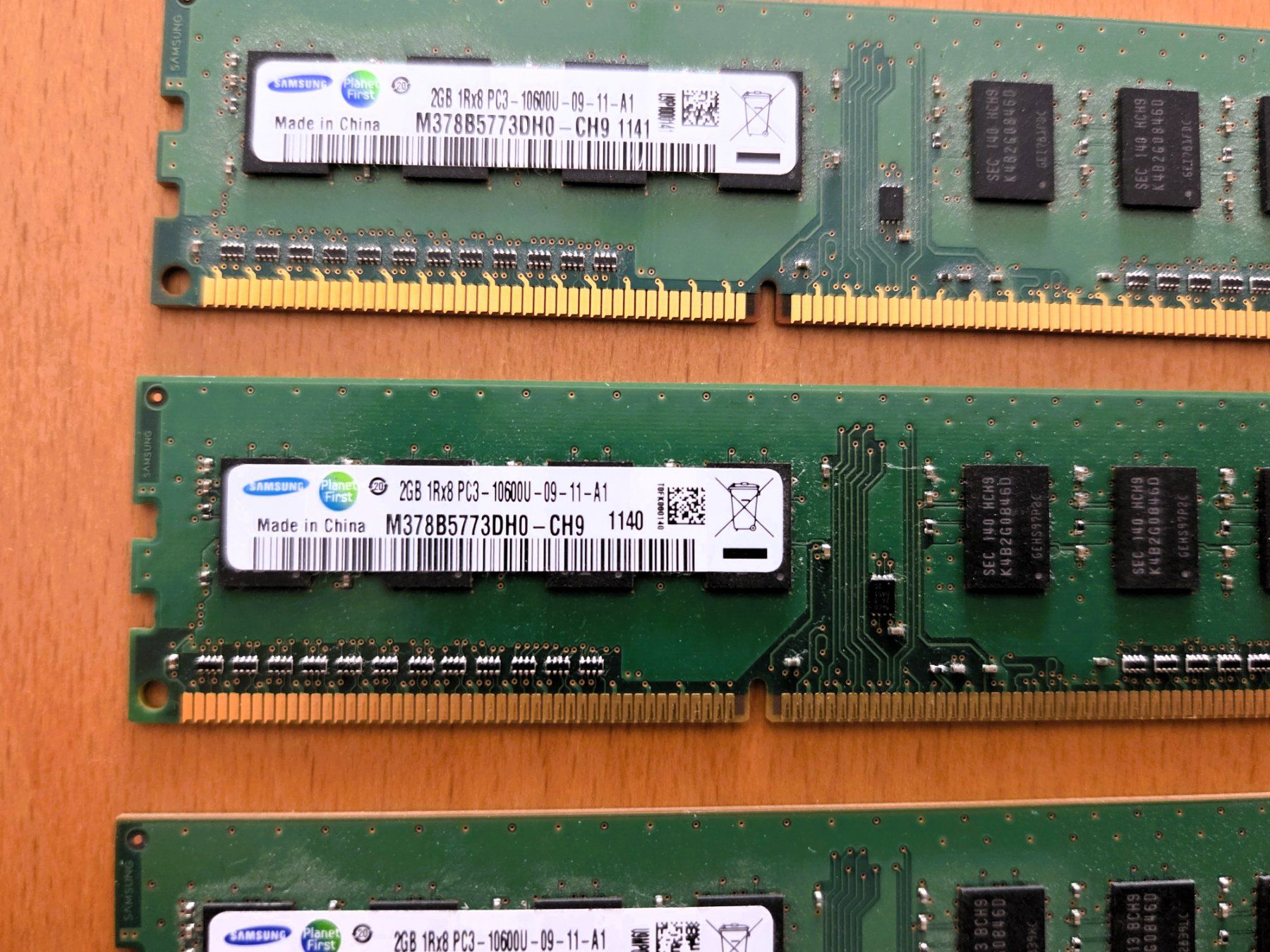Mémoires / RAM: 8 GB RAM MEMORY 4x 2 GB – D'occasion à Brüttisellen par Nighttrain 2