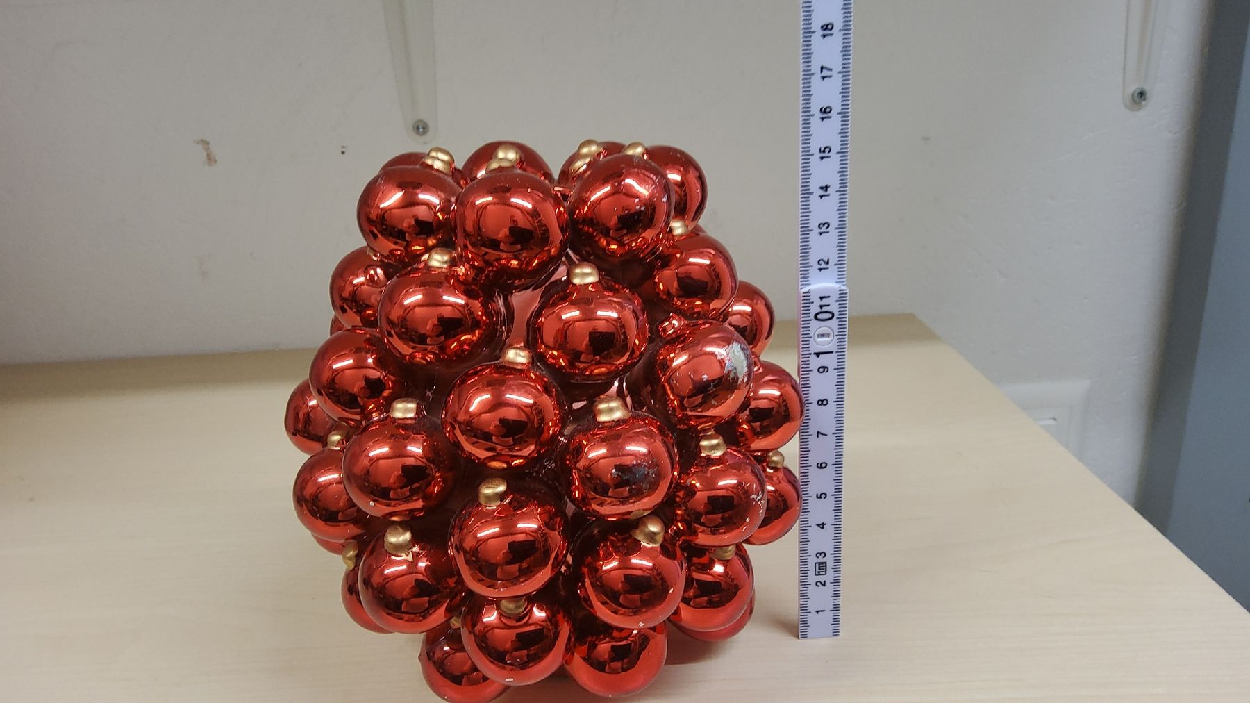 Portacandele: Festliche Weihnachtskugel-Vase, Rot - – Usato da Herisau venduto da Nluanalucas 2