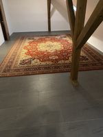 Orientteppich gross rot mit Blumenmuster guter Zustand
