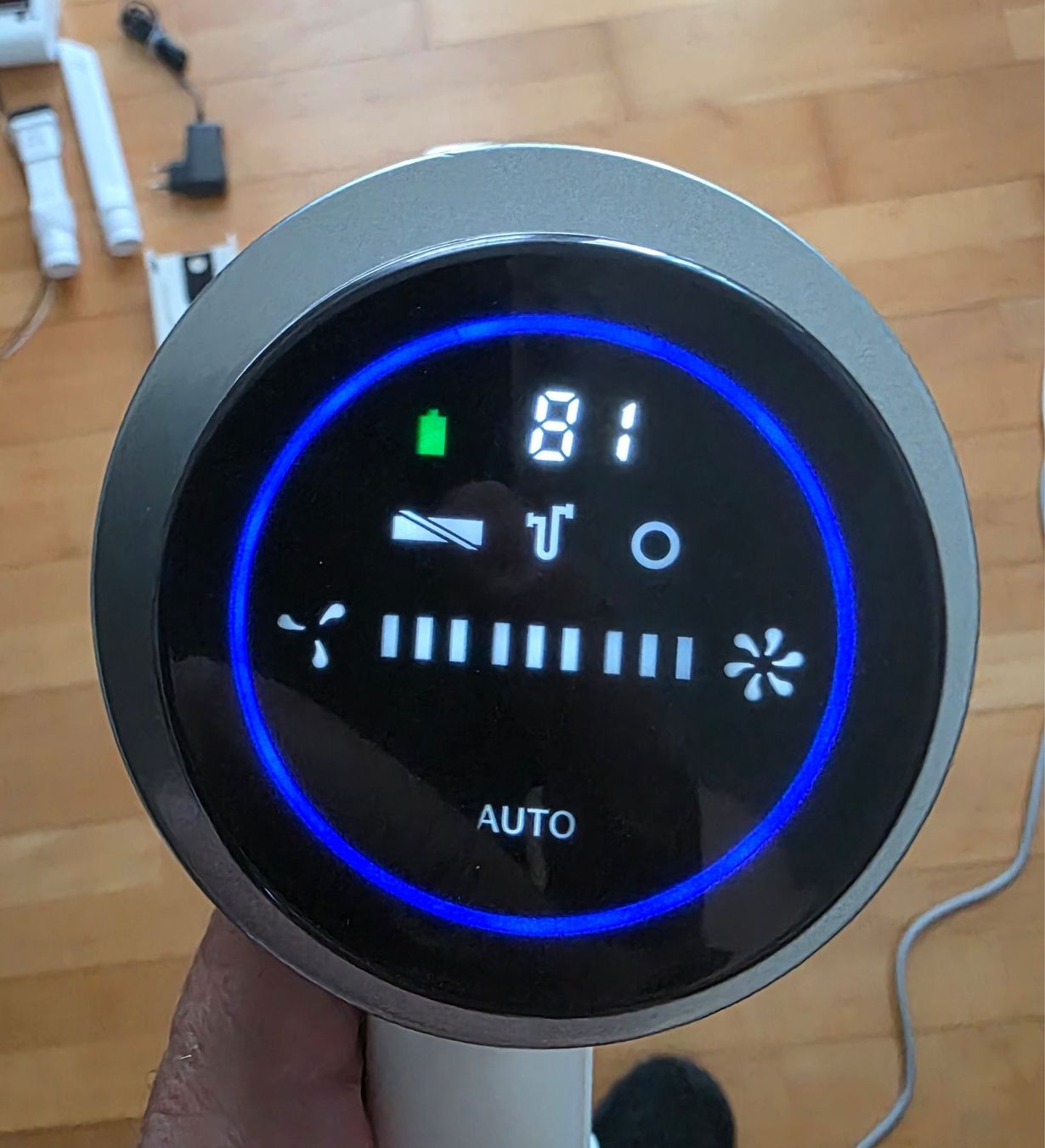 Aspirapolveri & Accessori: Staubsauger mit Batterie MAXXMEE 🔥 – Usato da Langnau b. Reiden venduto da asmedis 7