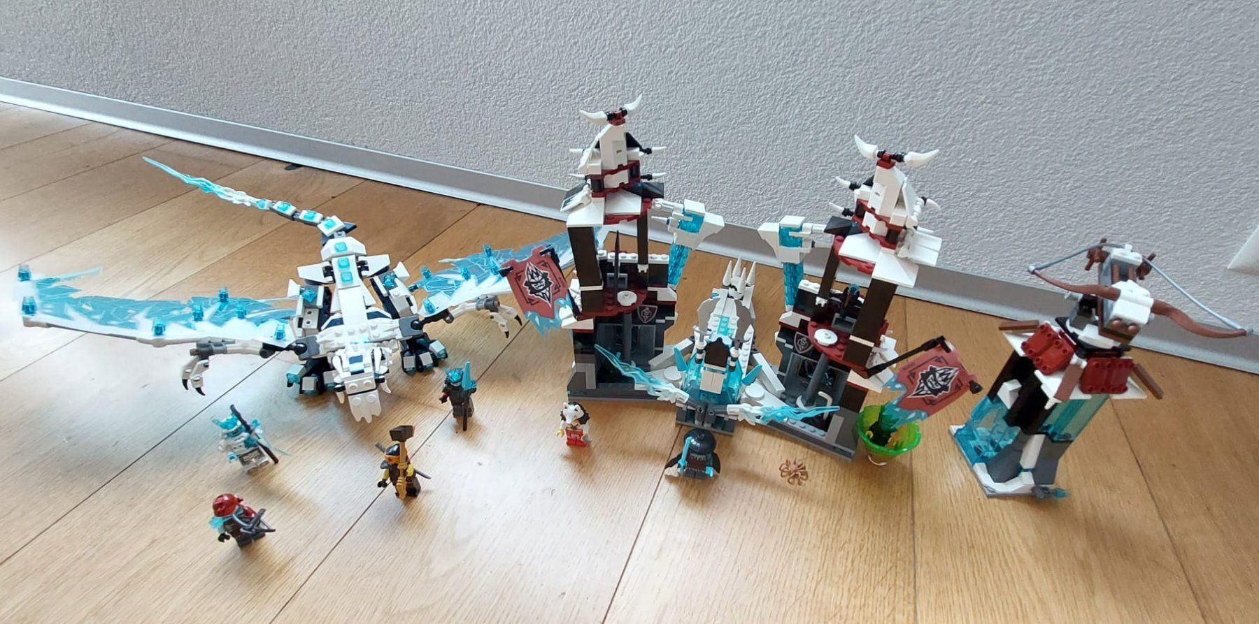 Lego Baukästen: Ninjago Set 70678 mit Burg des Eis-Kaisers – Gebraucht aus Egolzwil von RoosFam