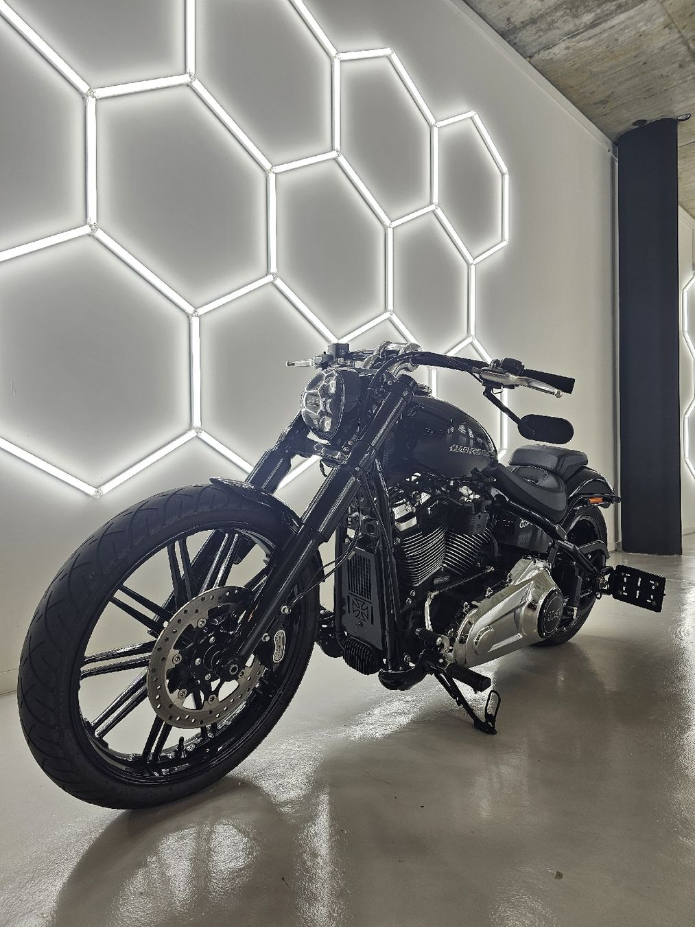 Harley-Davidson Chopper: Harley-Davidson FXBRS 114 – Nuovo (secondo la descrizione) da Winterthur venduto da JaskoSa 3