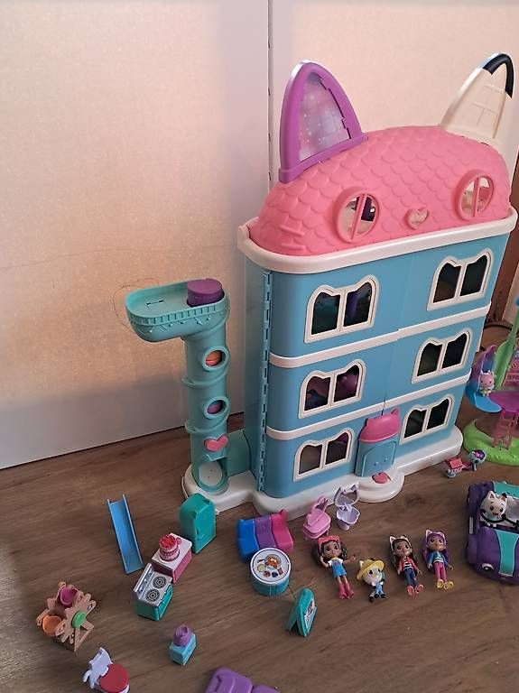 Spielhäuser: Gabby Dollhouse  Set – Gebraucht aus Trimbach von Timewarp 1