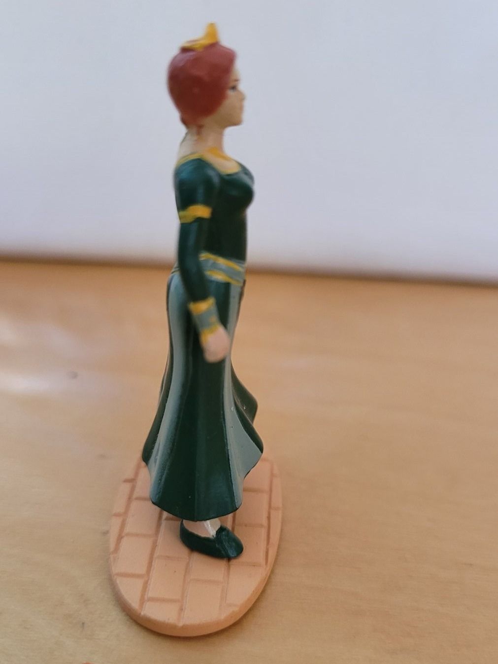 Statuette: MÄRCHENPFIGUR / FIGURINE DE CONTE DE FÉES – Usato da Neftenbach venduto da Mador6 3