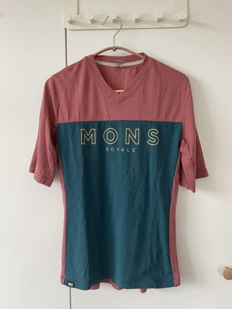 MONS ROYALE Merino Shirt Damen Gr. M – Ultra Lite / Air-Con