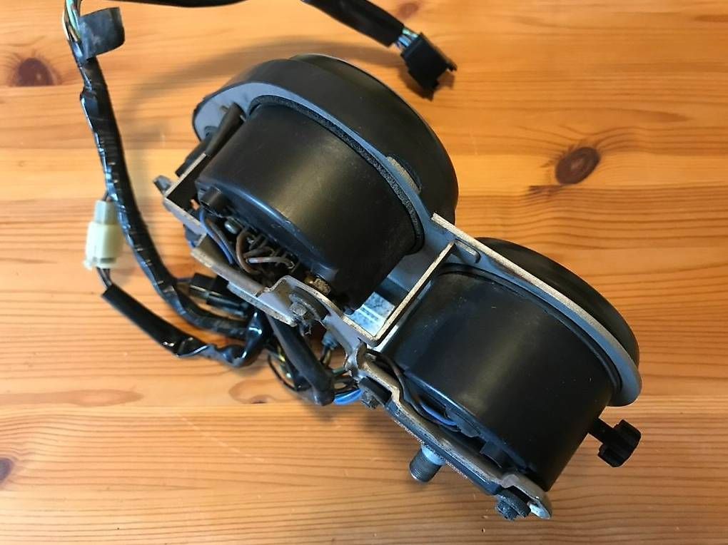 Tutti i ricambio per moto: Triumph Trident Sprint 900 Tacho/Cockpit – Difettoso da Combremont-le-Petit venduto da tim_57gl 4