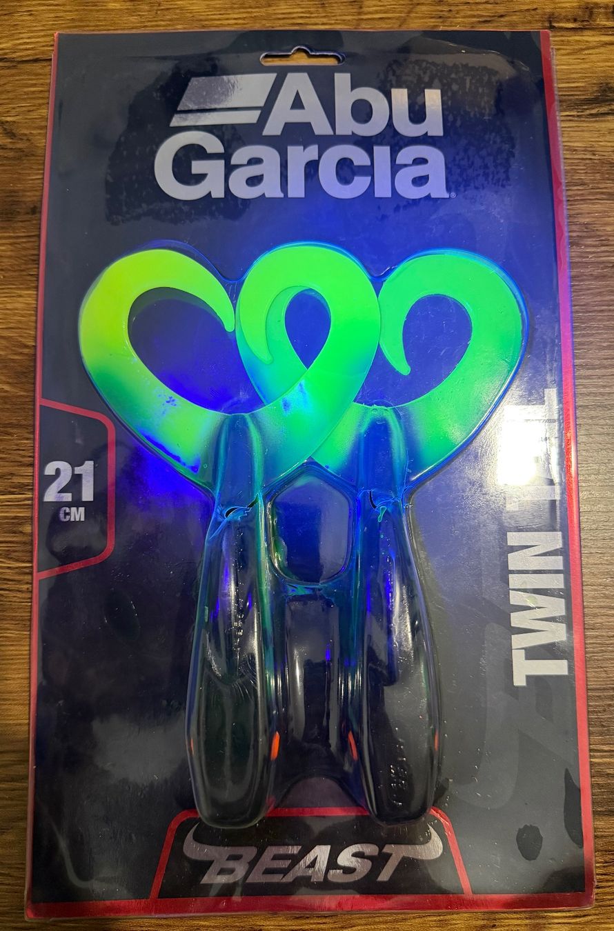 Abu Garcia Esche: ABU GARCIA Beast Twin Tail 21cm – Nuovo e nell'imballaggio originale da Widnau venduto da Fishingtackle_Oggy 1