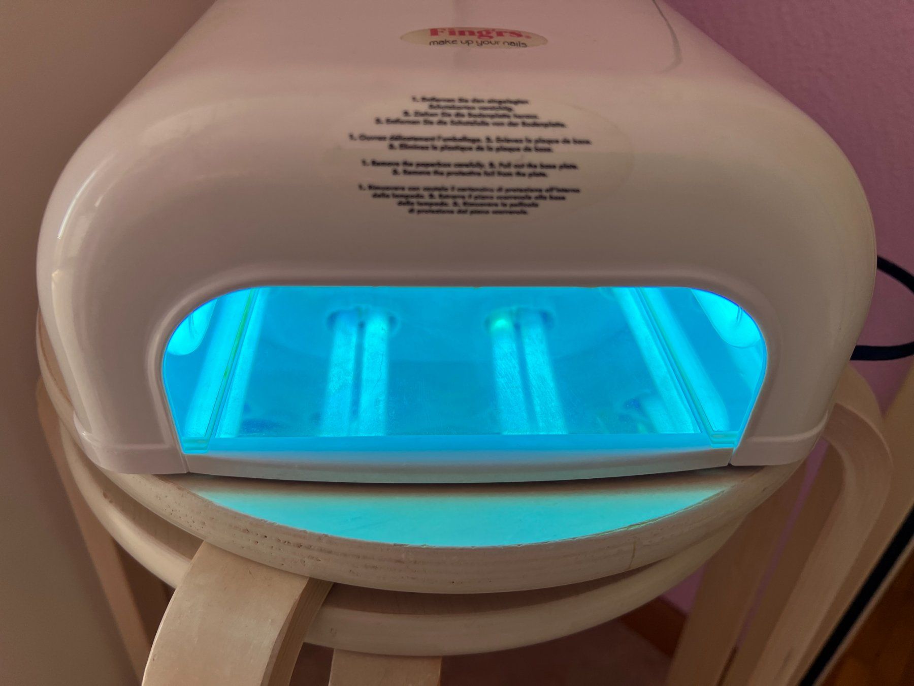 Künstliche Fingernägel: UV-Licht-Härtegerät Fing'rs – Gebraucht aus Winterthur von Green-Future 1