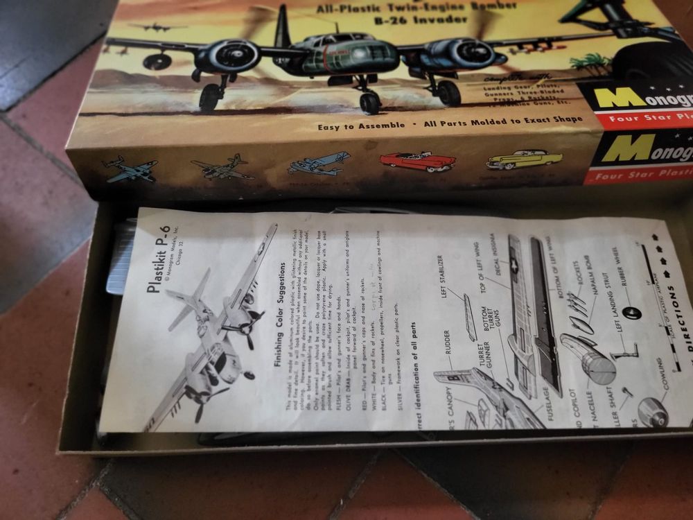 Monogram b-26 invader aus die 50er Sehr Rares bausatz (Gebraucht) in ...