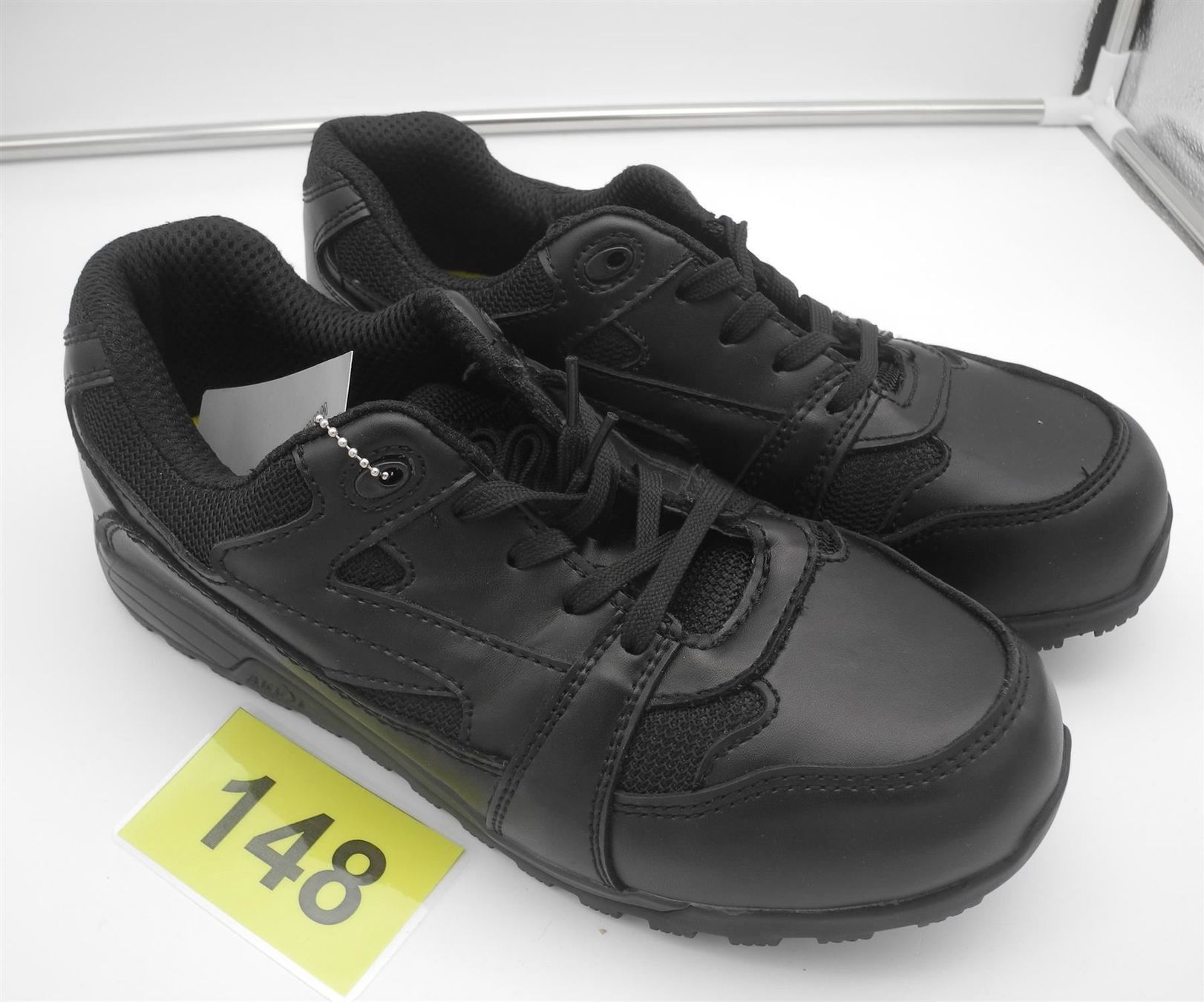 Herrenschuhe: Anvil Berufsschuh Utah, Gr. 43, Nr. 148 – Neu und originalverpackt aus Kottwil von Crazyrolf 1