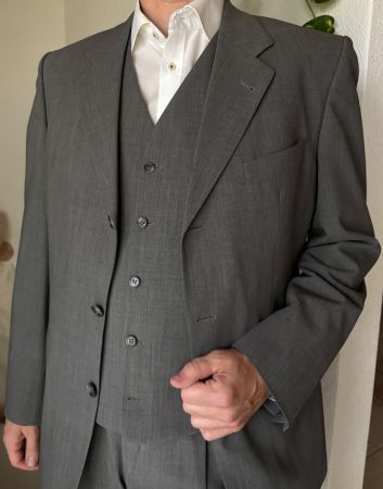 Italienischer Herrenanzug, grau, Grösse 50 von Dibaro