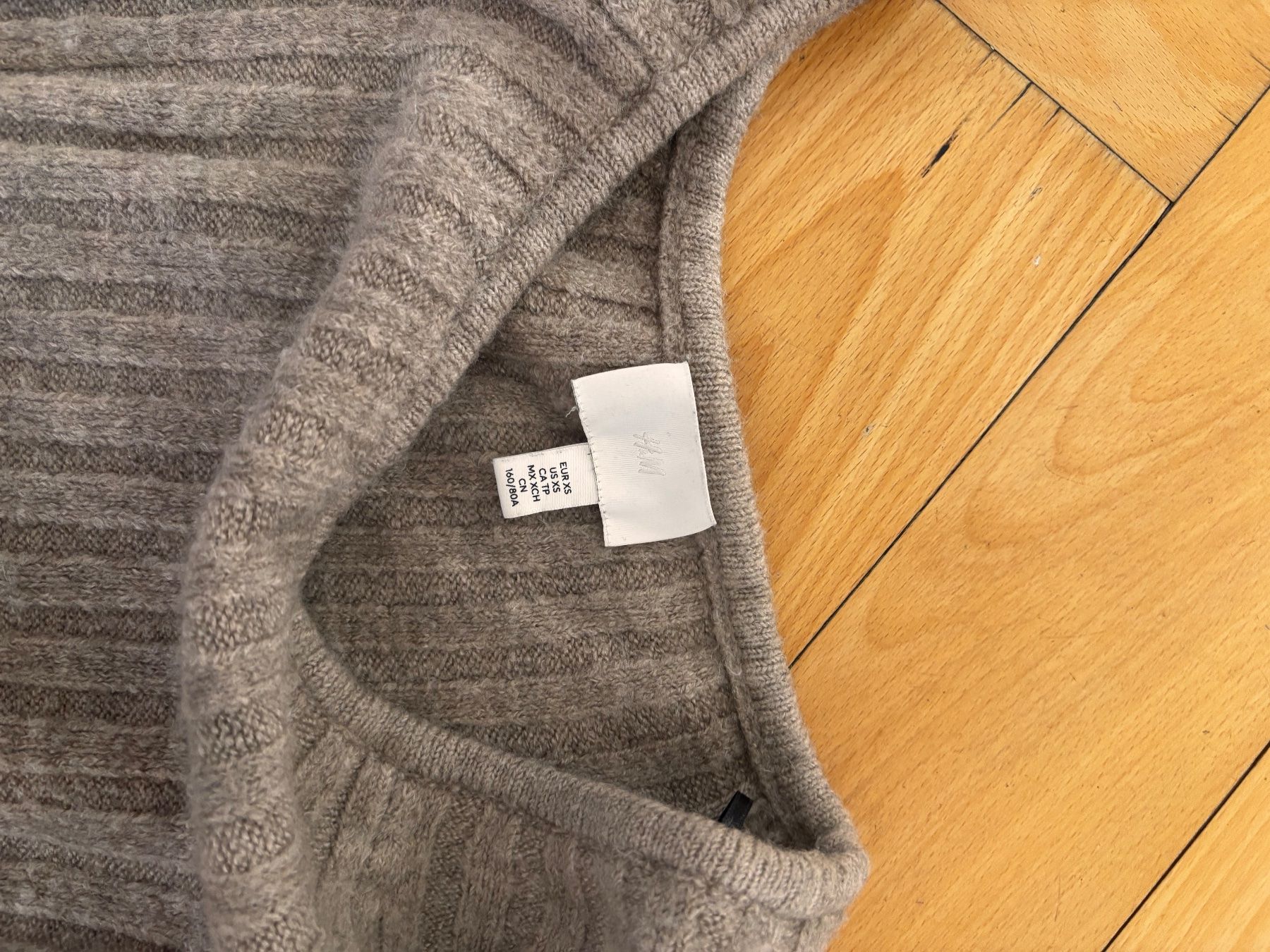 H&M Kleider: Kleid Winter Gr. XS – Gebraucht aus Bern von annik97 1